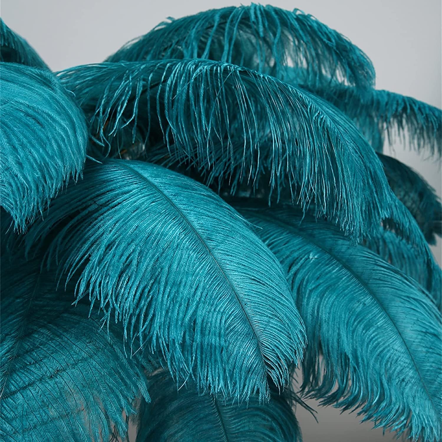 Blue Feather Floor Lamp | Ivanka Lumiere