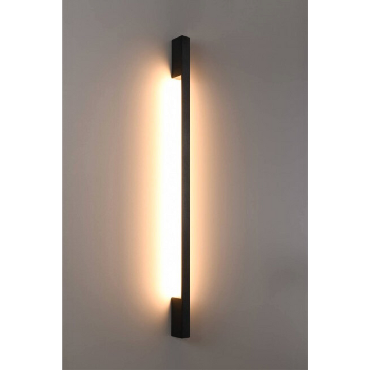 Midnight Majesty Wall Light | Ivanka Lumiere