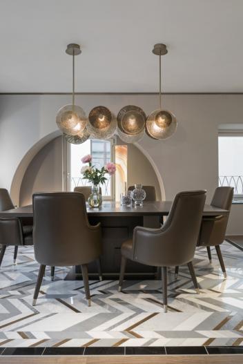 CASABLANCA GLASS DISC CHANDELIER | Ivanka Lumiere