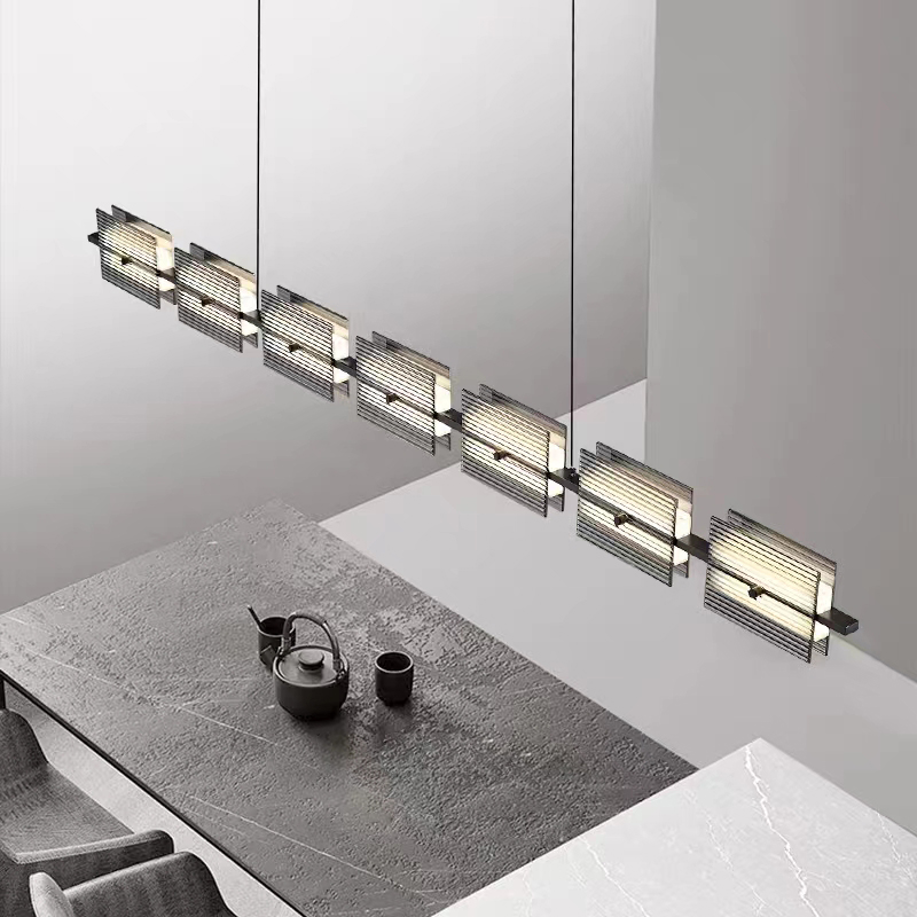 Vantix Strata Linear Chandelier | Ivanka Lumiere