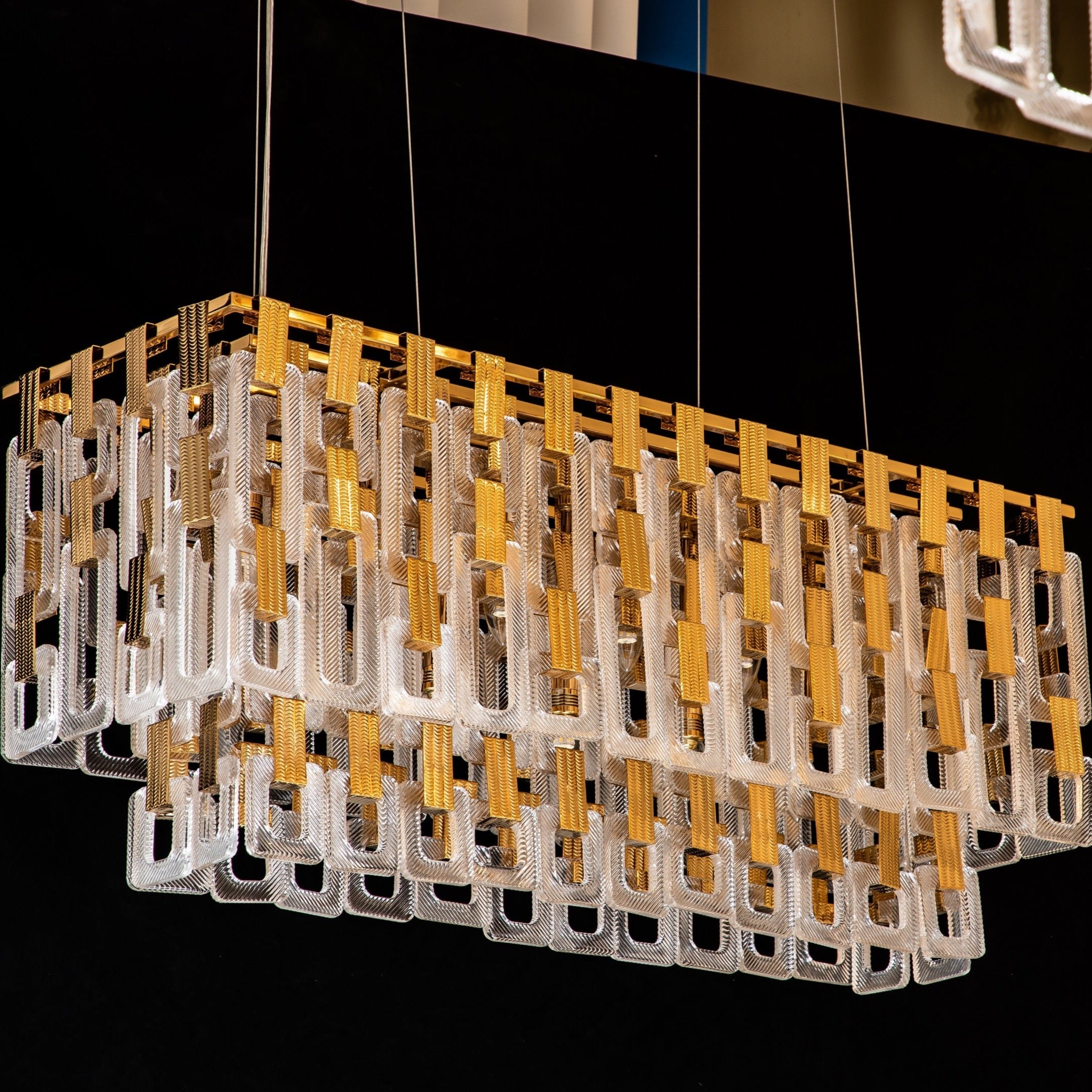 Lightman  Chandelier Linear | Ivanka Lumiere