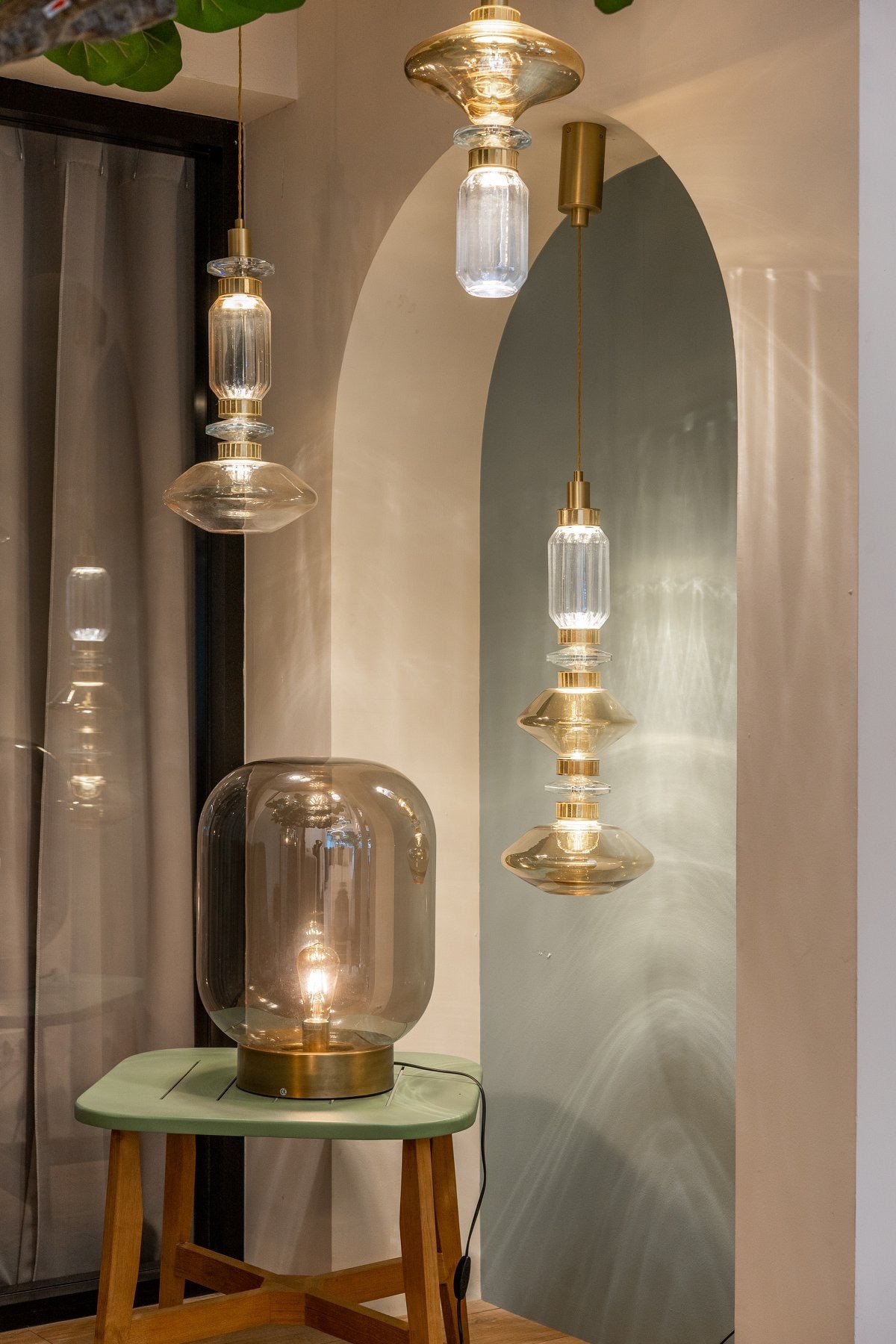 THE GLASS SCULPTURE | Ivanka Lumiere