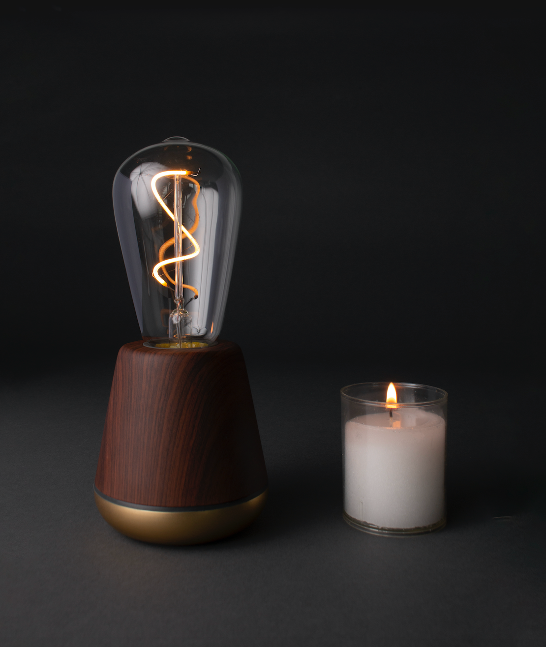 Humble One Table Light Walnut With Wireless Charger | Ivanka Lumiere