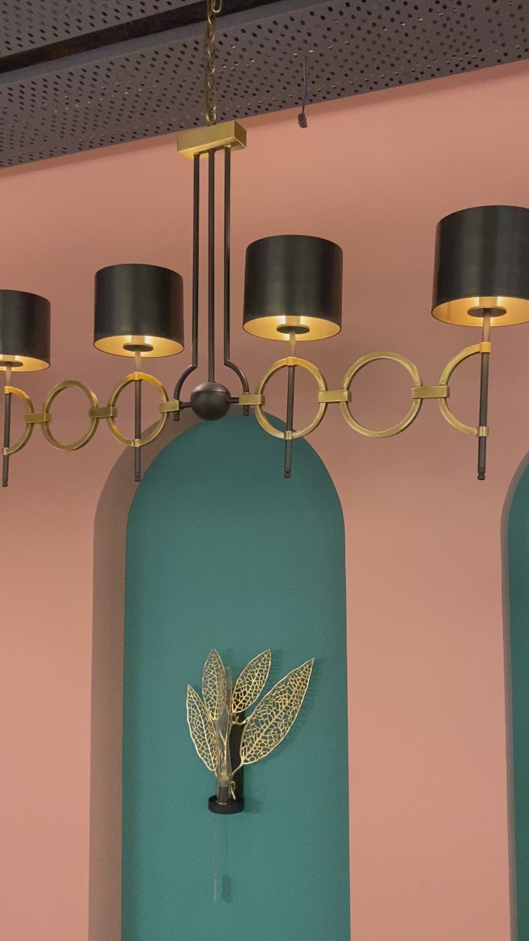 Belvedere Linear Chandelier | Ivanka Lumiere