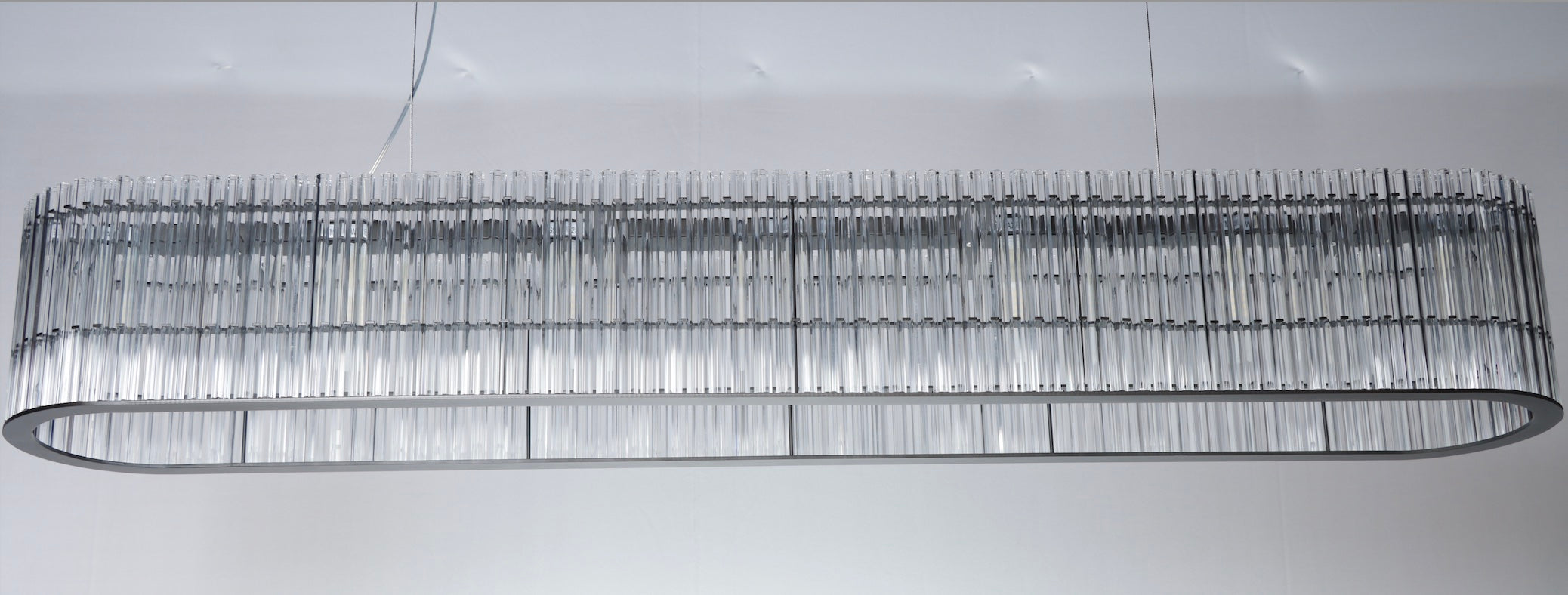 La Muse Linear Chandelier | Ivanka Lumiere