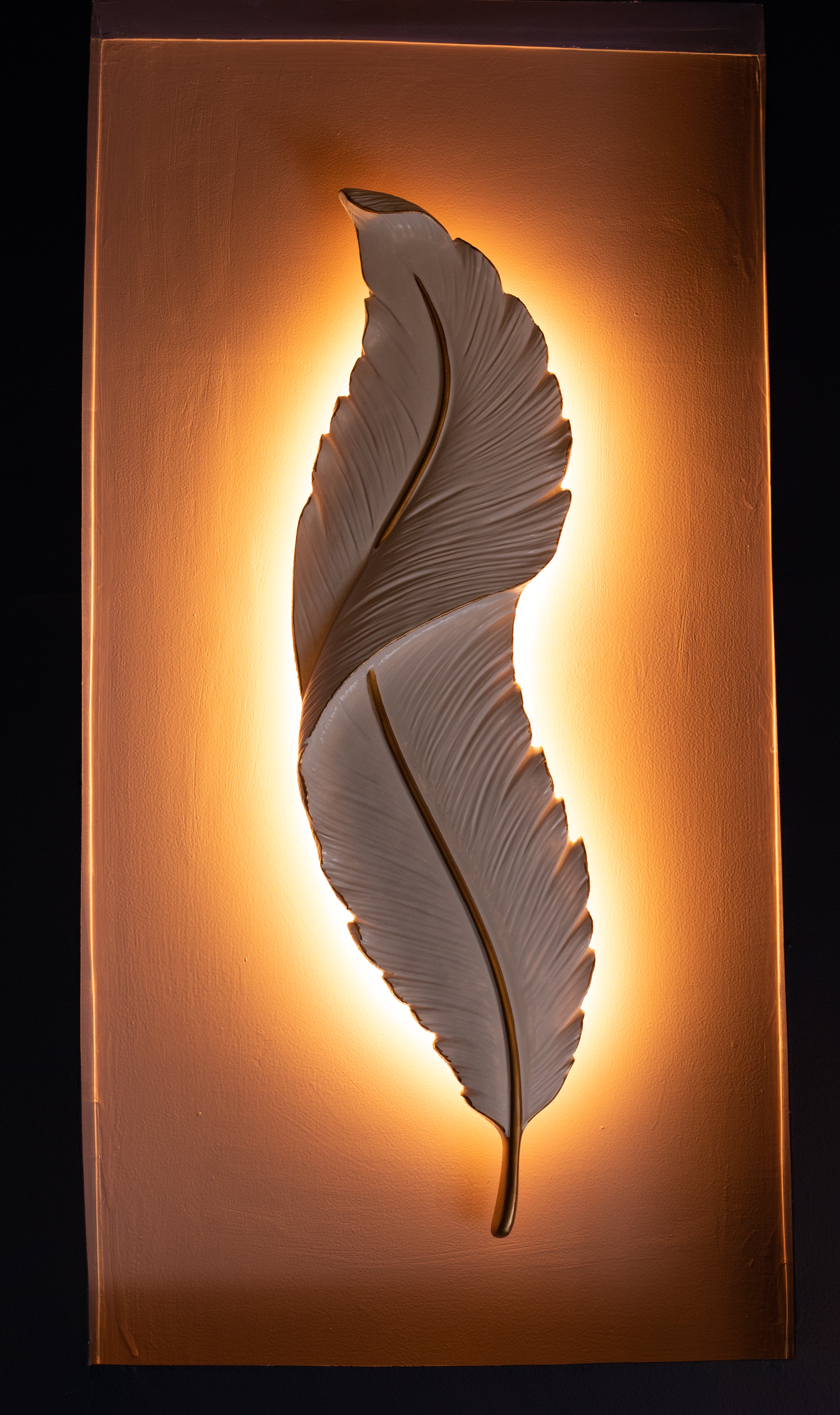 Feather Wall Light | Ivanka Lumiere