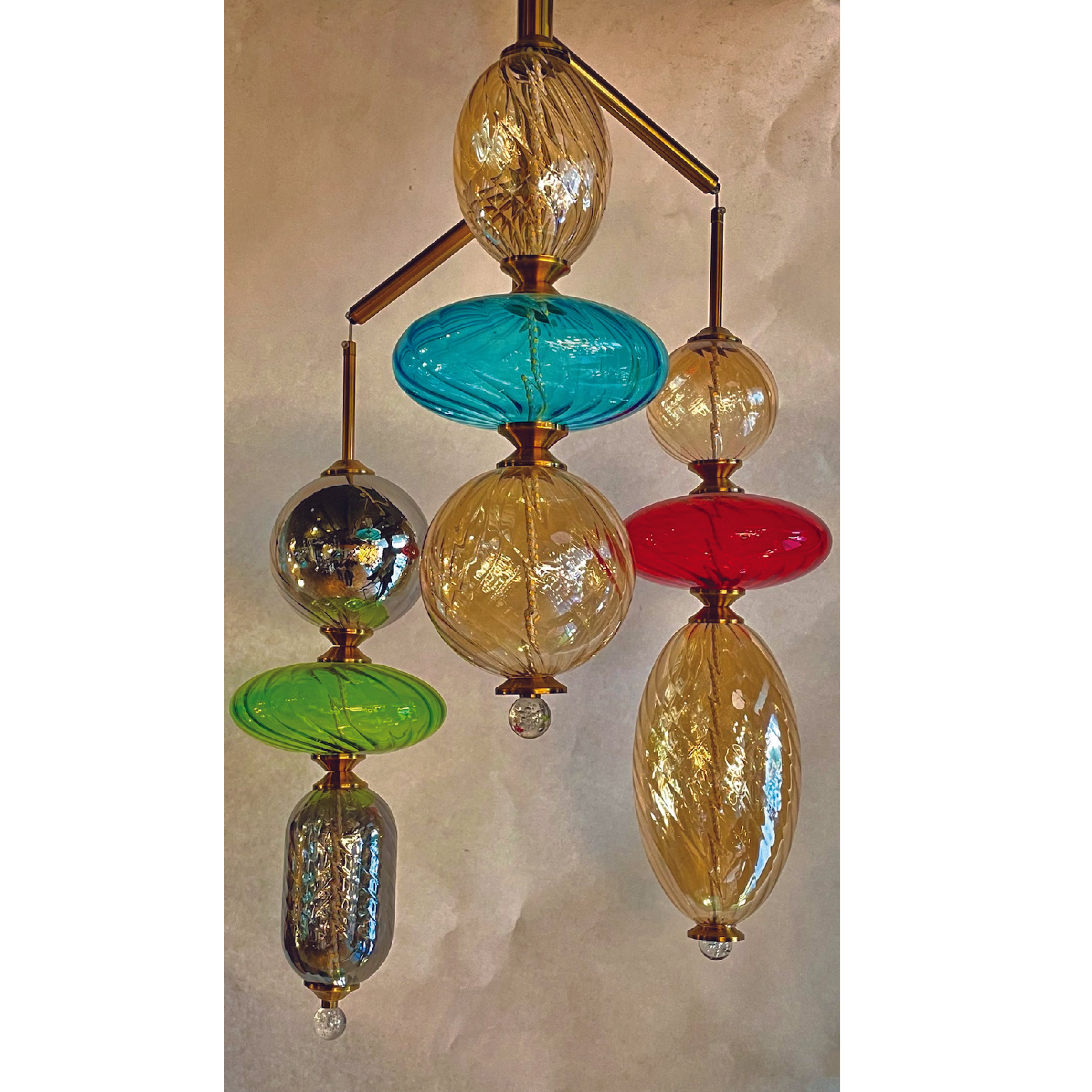 MOROCCAN MAGHREB GLASS MARVEL PENDANT LIGHT | Ivanka Lumiere