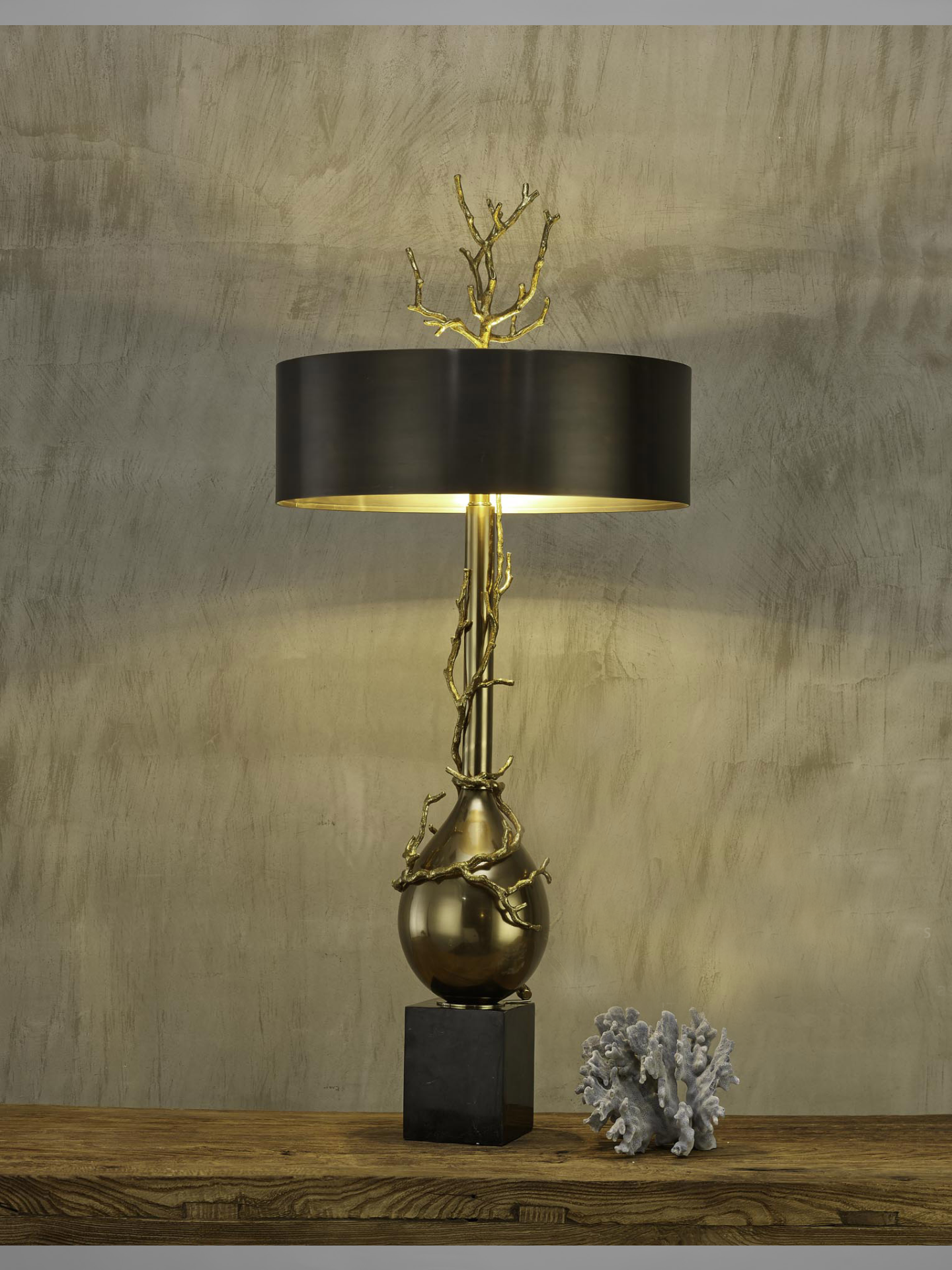 Twig Gold Table Light | Ivanka Lumiere