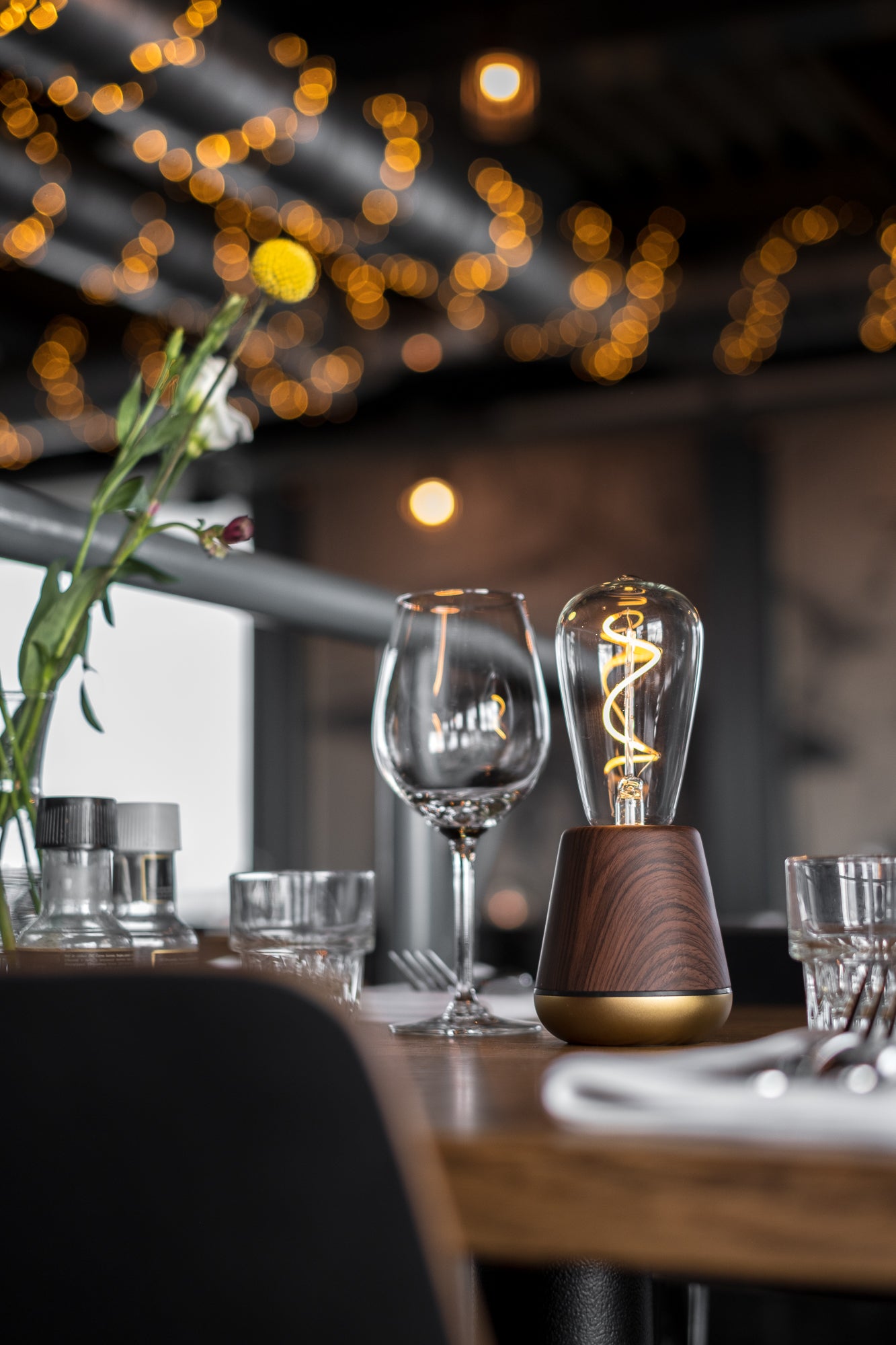 Humble One Table Light Walnut With Wireless Charger | Ivanka Lumiere