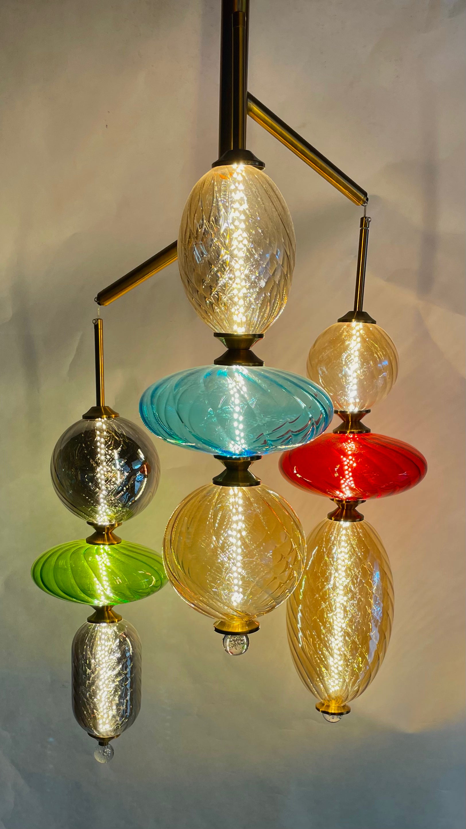 MOROCCAN MAGHREB GLASS MARVEL PENDANT LIGHT | Ivanka Lumiere